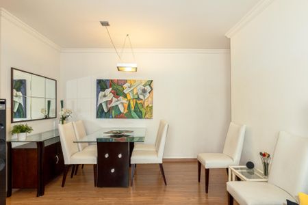 Apartamento para alugar com 76m², 3 quartos e 2 vagasSala