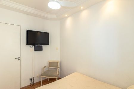 Apartamento para alugar com 76m², 3 quartos e 2 vagasQuarto 2