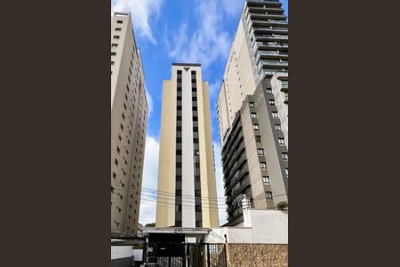 Apartamento para alugar com 76m², 3 quartos e 2 vagasFachada