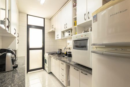 Apartamento para alugar com 76m², 3 quartos e 2 vagasCozinha