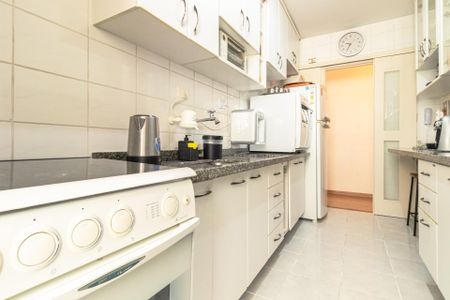 Apartamento para alugar com 76m², 3 quartos e 2 vagasCozinha