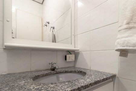 Apartamento para alugar com 76m², 3 quartos e 2 vagasBanheiro Social