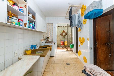 Casa à venda com 316m², 5 quartos e 4 vagasÁrea de Serviço