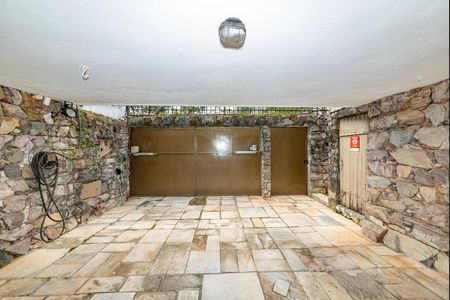 Casa à venda com 316m², 5 quartos e 4 vagasGaragem