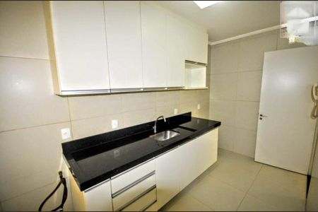 Apartamento à venda com 84m², 3 quartos e 1 vaga