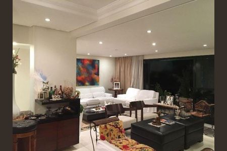 Apartamento à venda com 182m², 4 quartos e 3 vagas