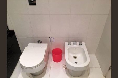 Apartamento à venda com 182m², 4 quartos e 3 vagas