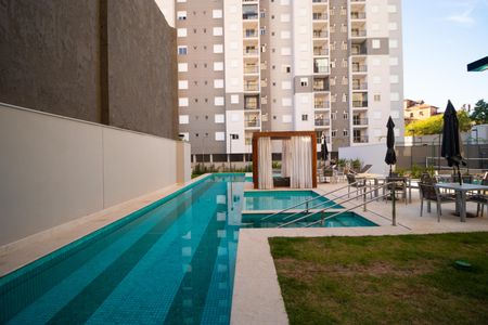 Apartamento para alugar com 57m², 2 quartos e 1 vagaÁrea comum - Piscina