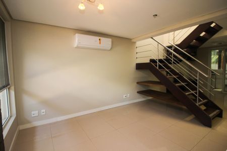 Casa de condomínio à venda com 175m², 3 quartos e 2 vagasSala