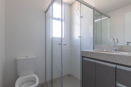 Apartamento à venda com 95m², 3 quartos e 2 vagas Apartamento à venda com 95m², 3 quartos e 2 vagasBanheiro