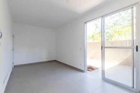 Apartamento à venda com 95m², 3 quartos e 2 vagas Apartamento à venda com 95m², 3 quartos e 2 vagasSala