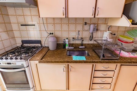 Apartamento à venda com 62m², 2 quartos e 1 vaga Apartamento à venda com 62m², 2 quartos e 1 vagaCozinha