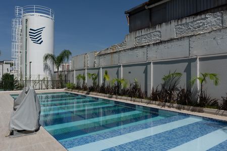 Apartamento à venda com 37m², 2 quartos e sem vagaÁrea comum