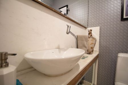 Apartamento à venda com 107m², 2 quartos e 2 vagasBanheiro 3