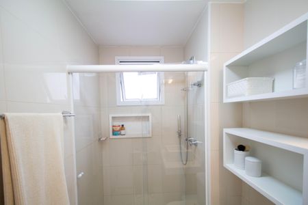 Apartamento à venda com 107m², 2 quartos e 2 vagasBanheiro 1