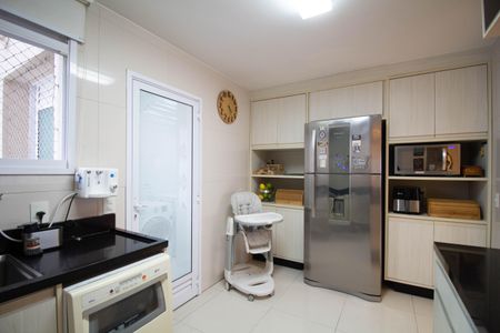 Apartamento à venda com 107m², 2 quartos e 2 vagasCozinha