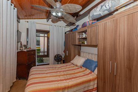 Casa à venda com 799m², 4 quartos e 2 vagasSuíte