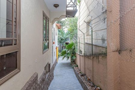 Casa à venda com 799m², 4 quartos e 2 vagasQuintal