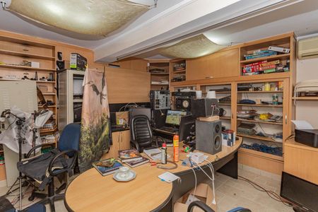 Casa à venda com 799m², 4 quartos e 2 vagasDeposito