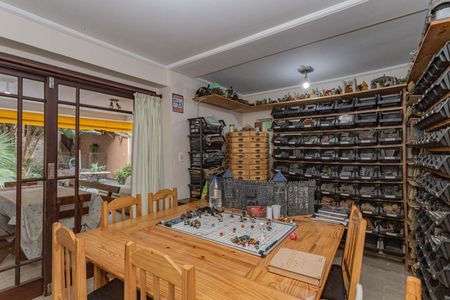 Casa à venda com 799m², 4 quartos e 2 vagasEdícula