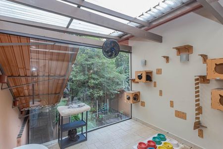 Casa à venda com 799m², 4 quartos e 2 vagasÁrea de Serviço