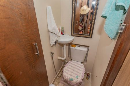 Casa à venda com 799m², 4 quartos e 2 vagasBanheiro da Suíte