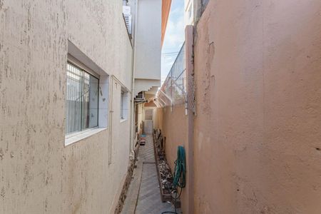 Casa à venda com 799m², 4 quartos e 2 vagasCorredor