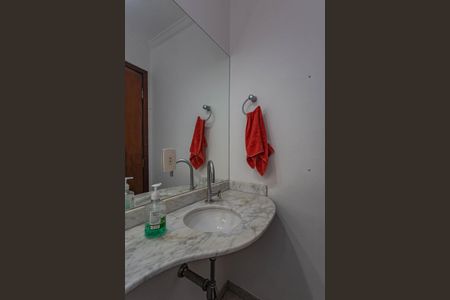 Casa à venda com 799m², 4 quartos e 2 vagasLavabo