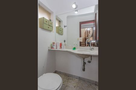 Casa à venda com 799m², 4 quartos e 2 vagasLavabo