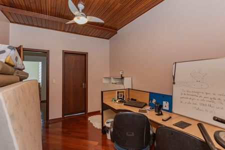 Casa à venda com 799m², 4 quartos e 2 vagasSuíte da casa 2