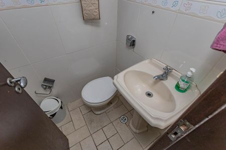 Casa à venda com 799m², 4 quartos e 2 vagasBanheiro da Edicula