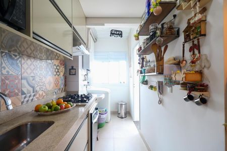 Apartamento à venda com 65m², 3 quartos e 2 vagasCozinha