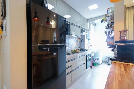 Apartamento à venda com 65m², 3 quartos e 2 vagasCozinha