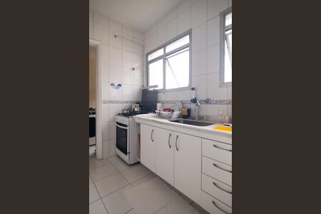Apartamento à venda com 90m², 3 quartos e 2 vagasCozinha