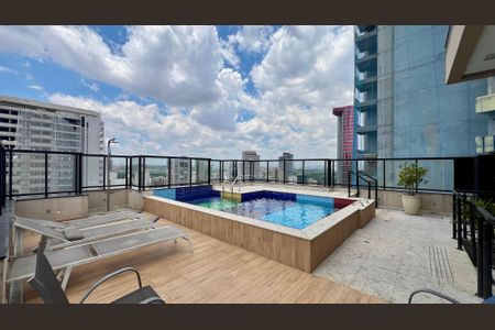 Apartamento à venda com 43m², 1 quarto e 1 vagaPiscina