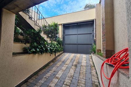 Casa para alugar com 333m², 3 quartos e 7 vagasGaragem