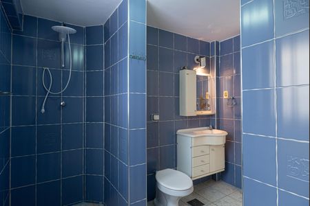 Apartamento à venda com 90m², 2 quartos e sem vaga Apartamento à venda com 90m², 2 quartos e sem vagaBanheiro