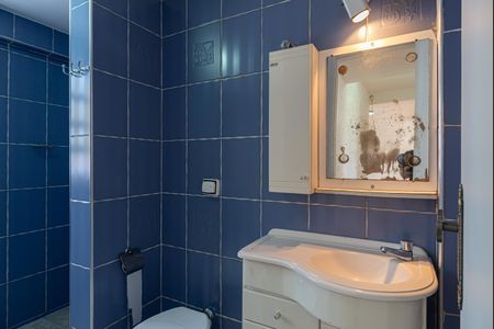 Apartamento à venda com 90m², 2 quartos e sem vaga Apartamento à venda com 90m², 2 quartos e sem vagaBanheiro