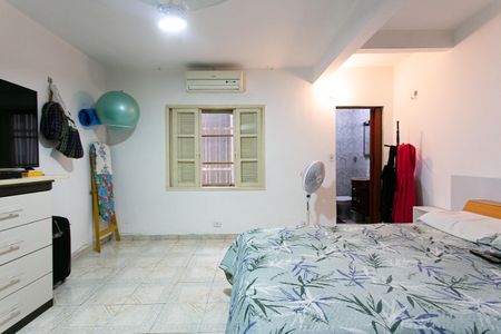 Casa à venda com 200m², 2 quartos e 3 vagasSuíte 2