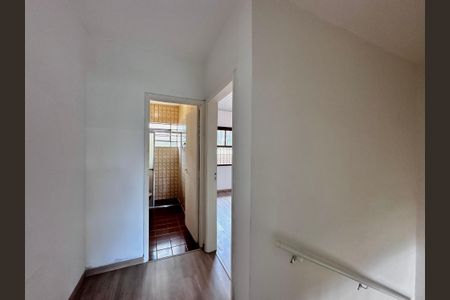 Casa à venda com 130m², 2 quartos e 1 vaga Casa à venda com 130m², 2 quartos e 1 vagaCorredor dos Quartos