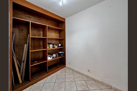 Casa à venda com 130m², 2 quartos e 1 vaga Casa à venda com 130m², 2 quartos e 1 vagaQuarto de Serviço