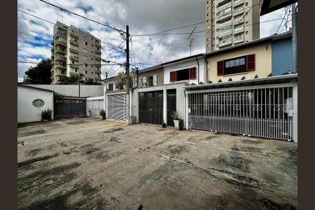 Casa à venda com 130m², 2 quartos e 1 vaga Casa à venda com 130m², 2 quartos e 1 vagaÁrea comum vila
