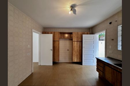 Casa à venda com 130m², 2 quartos e 1 vaga Casa à venda com 130m², 2 quartos e 1 vagaCozinha