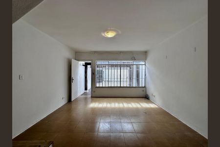 Casa à venda com 130m², 2 quartos e 1 vaga Casa à venda com 130m², 2 quartos e 1 vagaSala