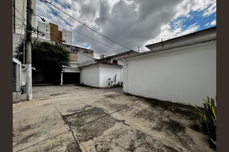 Casa à venda com 130m², 2 quartos e 1 vaga Casa à venda com 130m², 2 quartos e 1 vagaÁrea comum vila