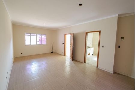 Casa para alugar com 220m², 3 quartos e 2 vagasSala