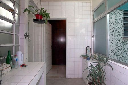 Apartamento à venda com 144m², 3 quartos e sem vagaÁrea de Serviço + Despensa