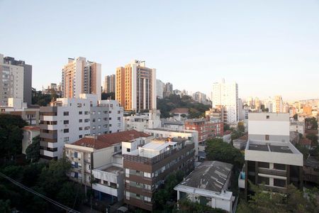 Apartamento à venda com 144m², 3 quartos e sem vagaSala Vista
