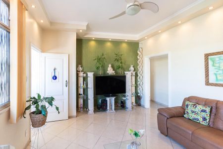 Apartamento à venda com 92m², 3 quartos e sem vagaSala