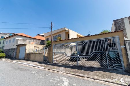 Casa à venda com 160m², 3 quartos e 4 vagasFachada